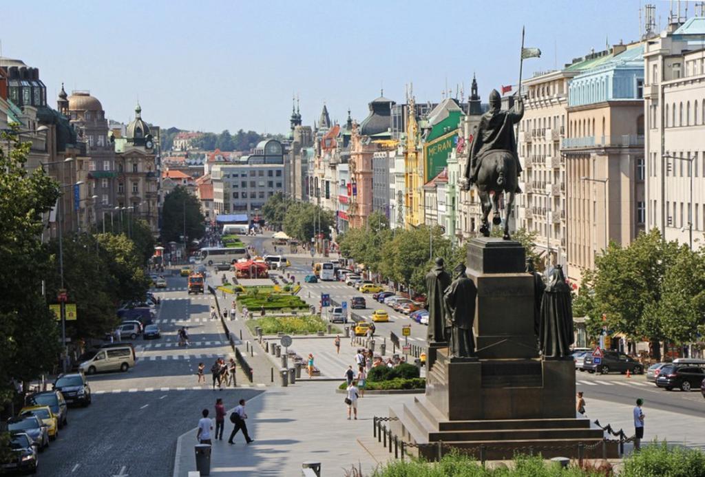 Aparthotel Wenceslas Prague Exterior photo